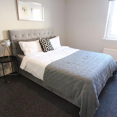 Spacious 2 Bed, 2 Bath Apartment -The Shore, Leith Edinburgh Exterior photo